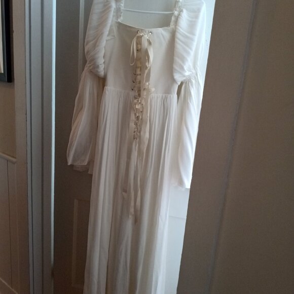 never worn whimsical white corset fairy dress for wedding or special occasion - Picture 2 of 5